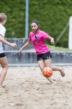 Bild 90 - wBJ/wCJ Beachsoccer Cup